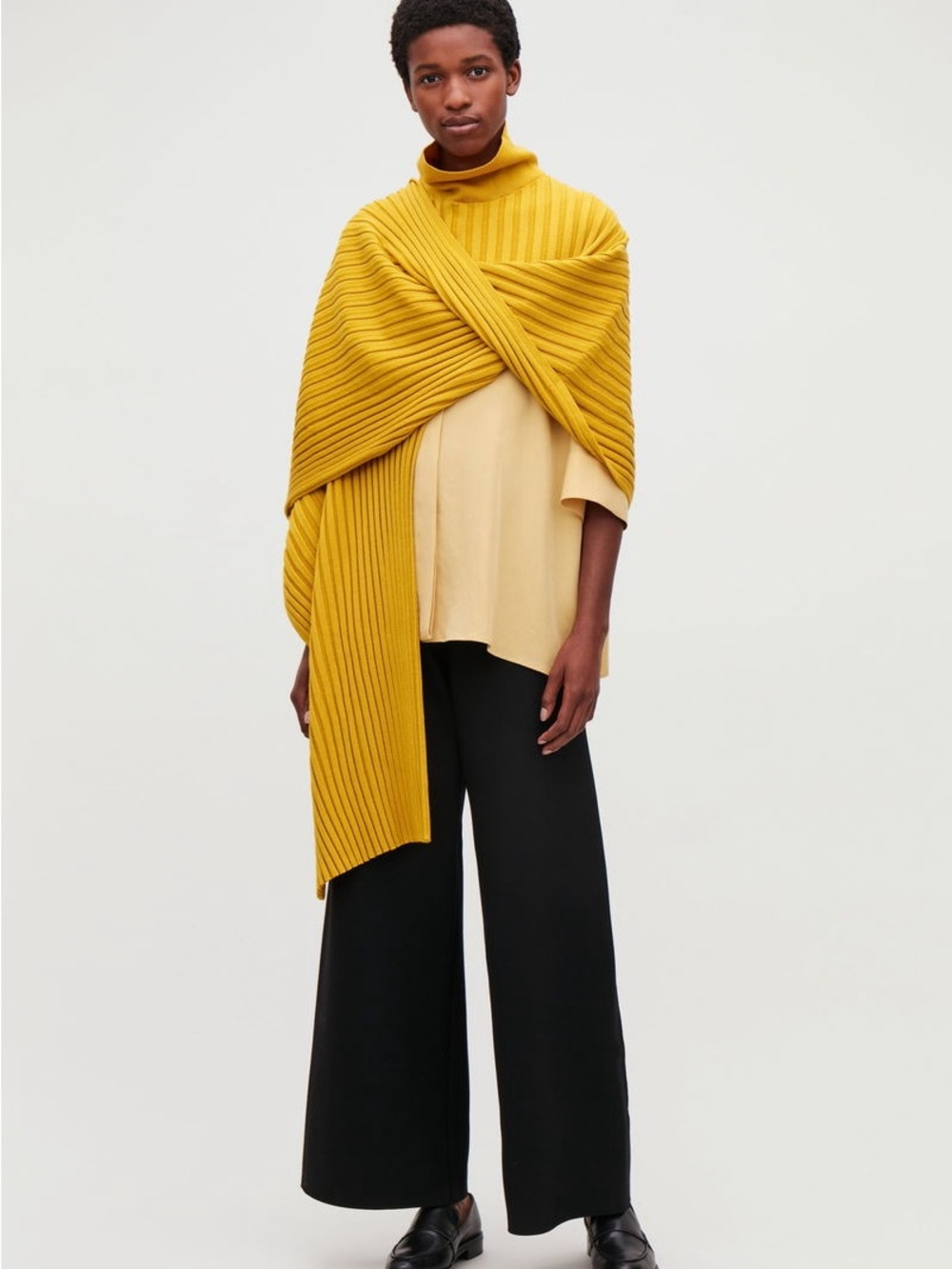 COS Ribbed Roll-Neck Scarf